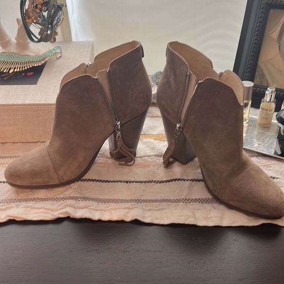 Rag and bone botties - Picture 3 of 3